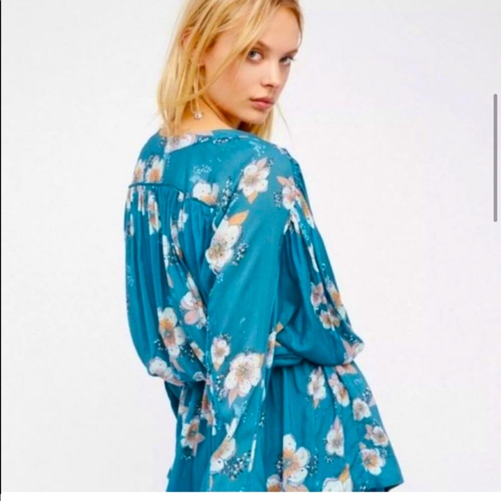 FREE PEOPLE SZ MEDIUM ( Tunic or Mini)
